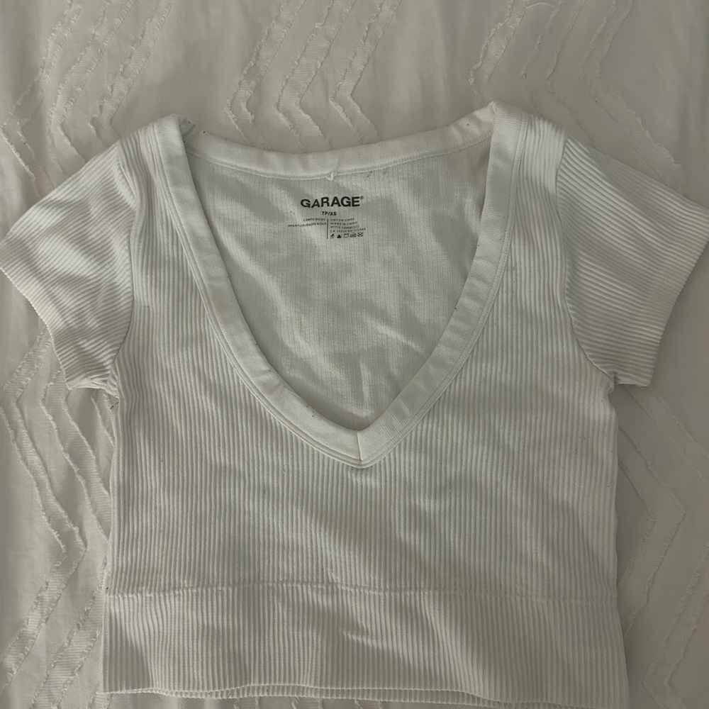 Garage Women's V-Neck Ribbed Crop Tops - Cream, Gray, Dark Grey - Picture 8 of 8